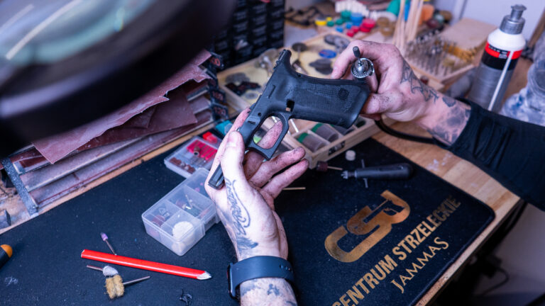 Firearm Stippling – Improving Pistol Grip and Ergonomics